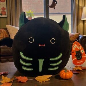 Squishmallows Black and Green Skeleton Bat Hawley